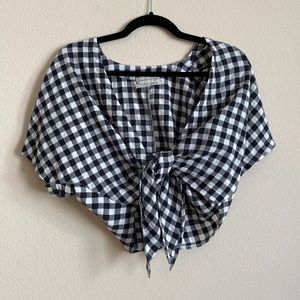 urban outfitters tie-front crop top